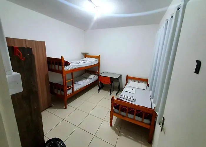Hostel Airport Rooms